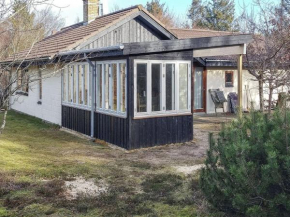 Holiday Home Mirva - 800m to the inlet by Interhome